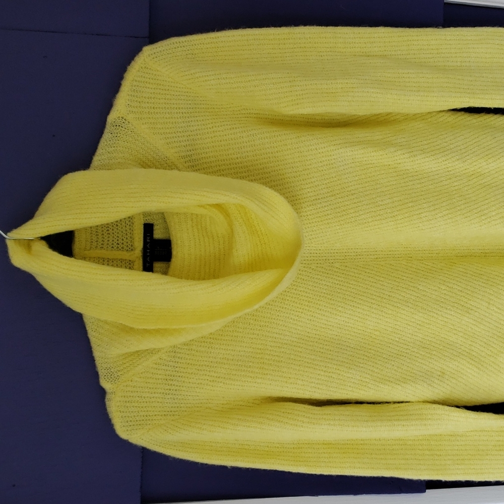 Tahari Fluorescent Yellow Heathered cowl neck cozzie sweater